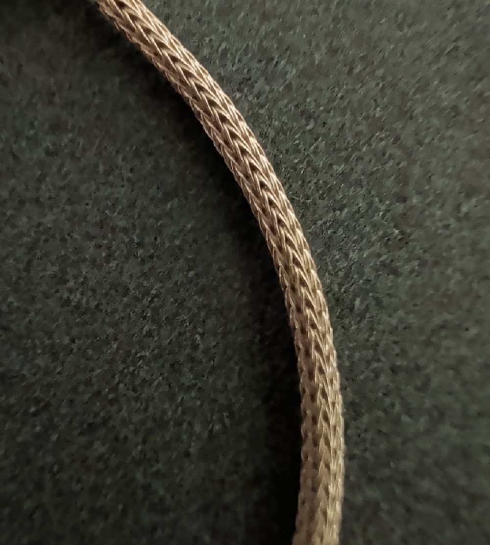 Women's 14k Yellow Gold Braided Chain Bracelet - Elegant Everyday Jewelry - Picture 4 of 4